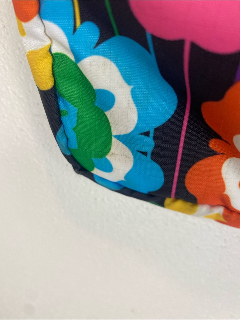 Lesportsac Black Multicolor Floral Crossbody Bag - Picture 3 of 10